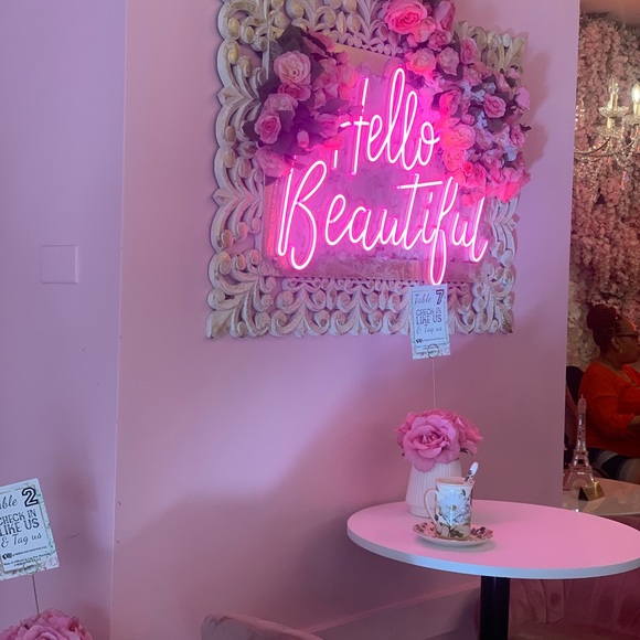 Meet your Posher, Gilda - Picture 3 of 5